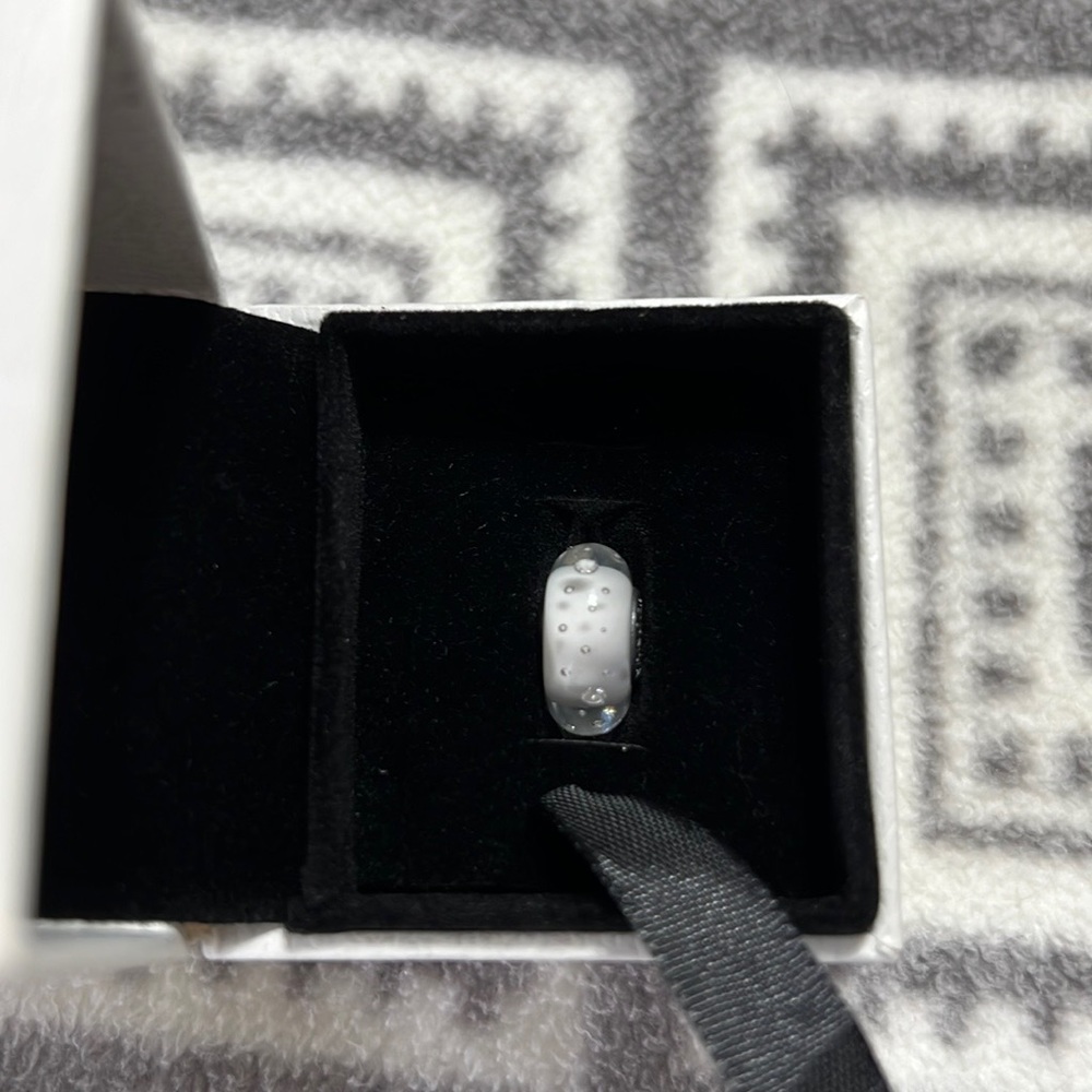 Pandora White Murano Glass Charm (Retired) NWOT